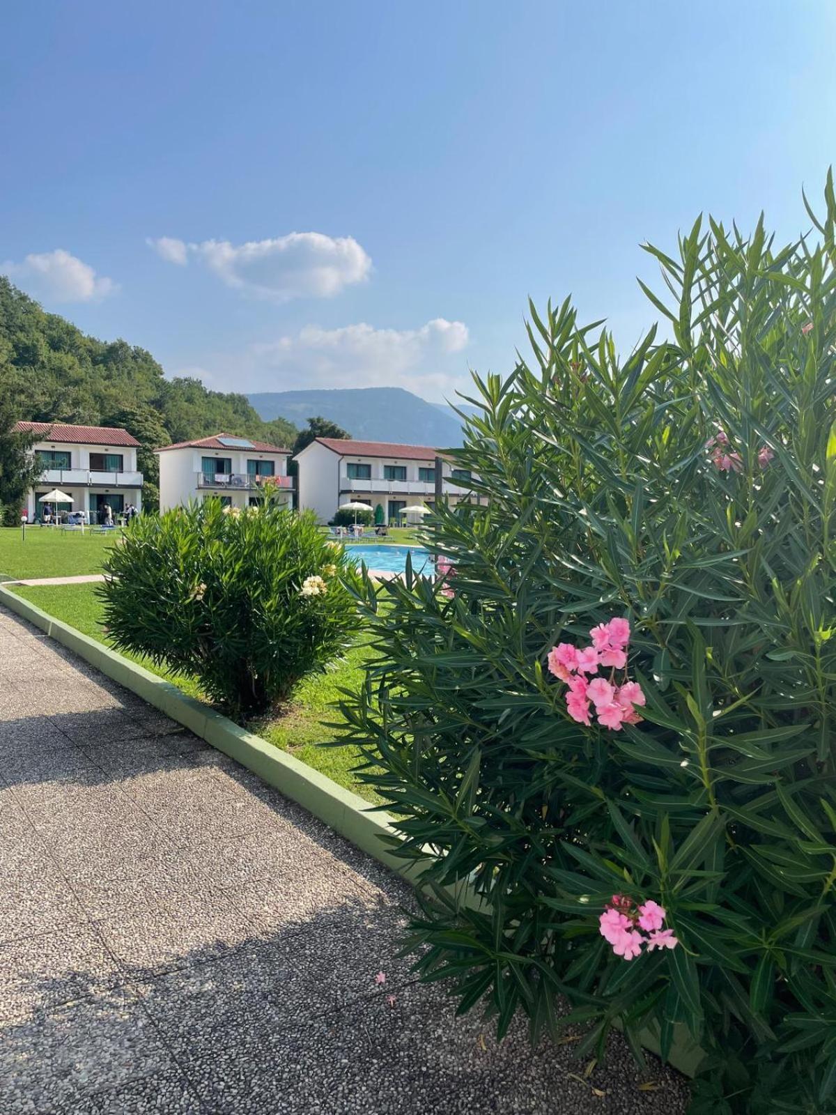 Bran & Denise Residence Костермано Екстер'єр фото